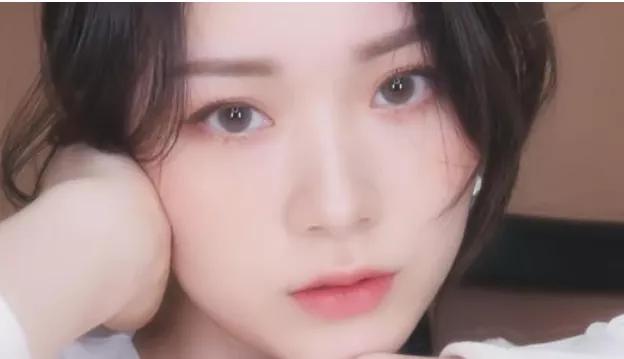 新手如何快速学会化妆,100个实用化妆小技巧化妆新手必看