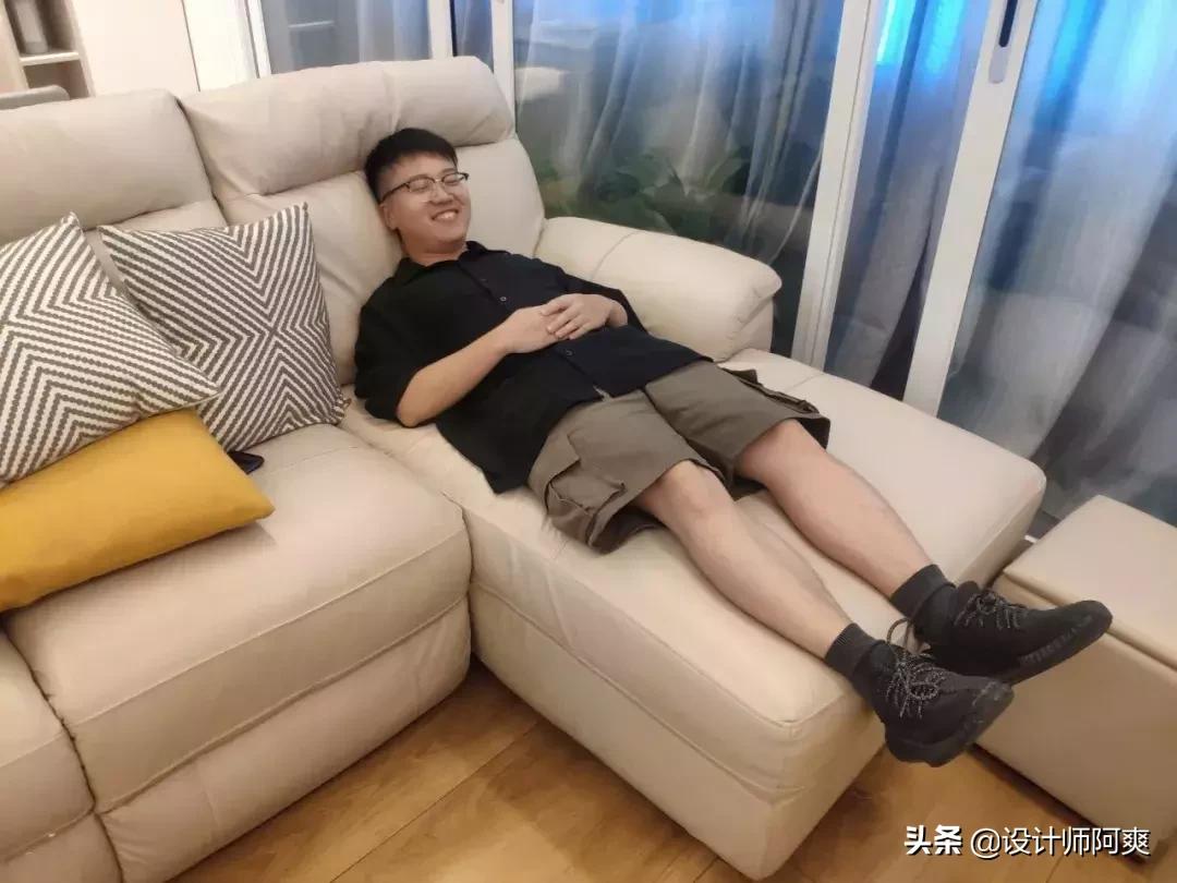 买什么材质的沙发好看又实用,选沙发看内部