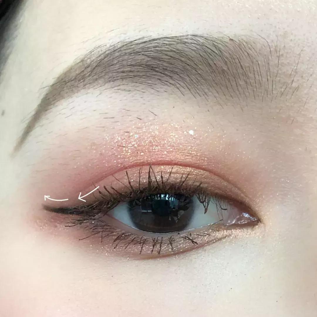 去割双眼皮,去韩国割双眼皮科学不