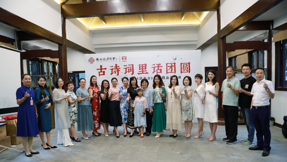 鍗佸勾鎯冲浣犺鐨勮瘽,鍗佸勾浜嗘垜鎯冲浣犺浣滄枃