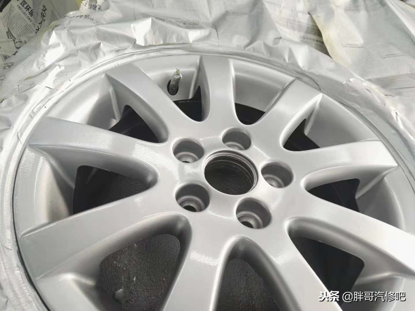 车轮毂修复改色哪家好,车轮胎能翻新修复吗