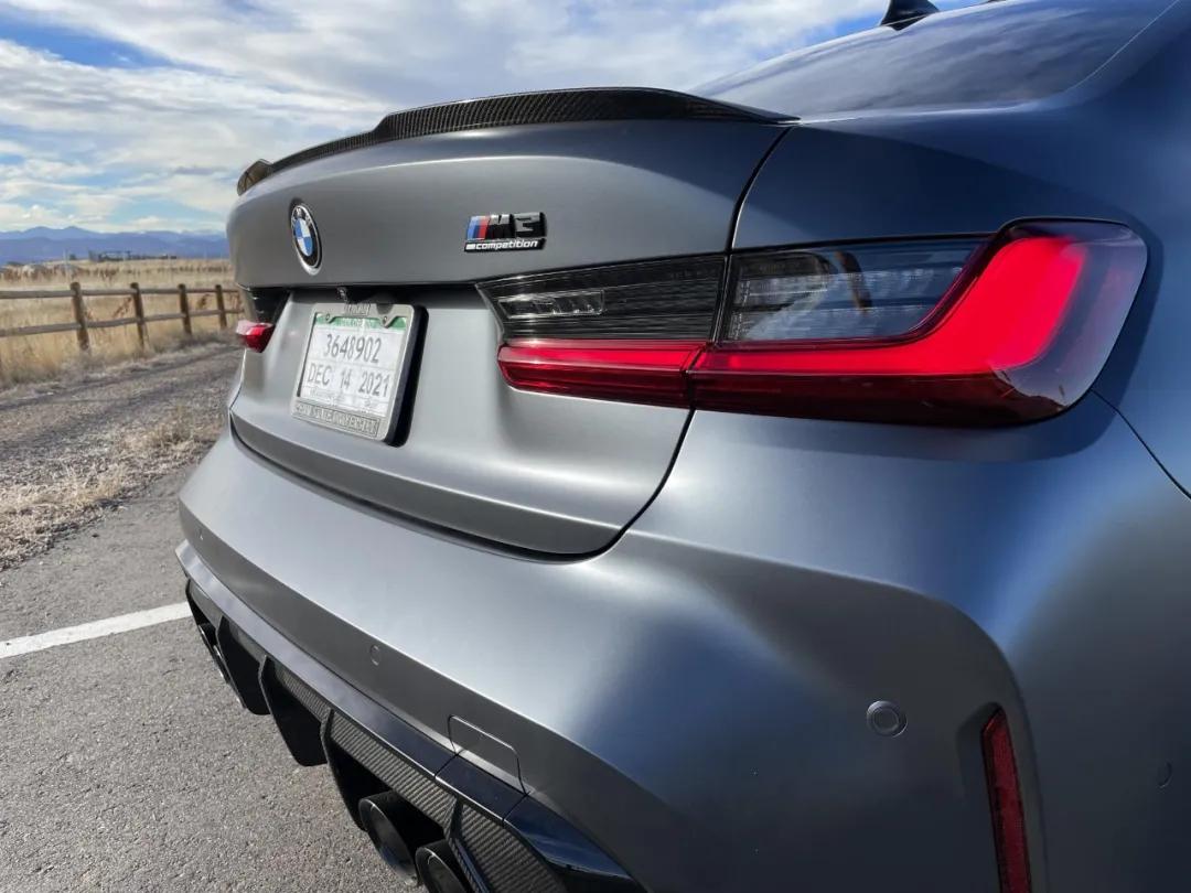 g80m3四驱和后驱哪个好,买一台g63上路要多少钱