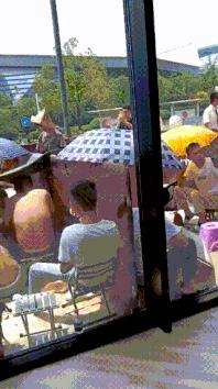 5万一双！转手涨10倍！合肥鞋圈到底水有多深？