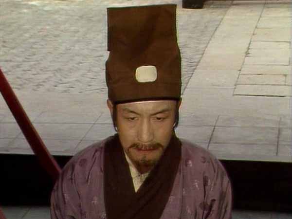 王熙凤陪嫁怎么处理 (王熙凤把家私往娘家搬吗)