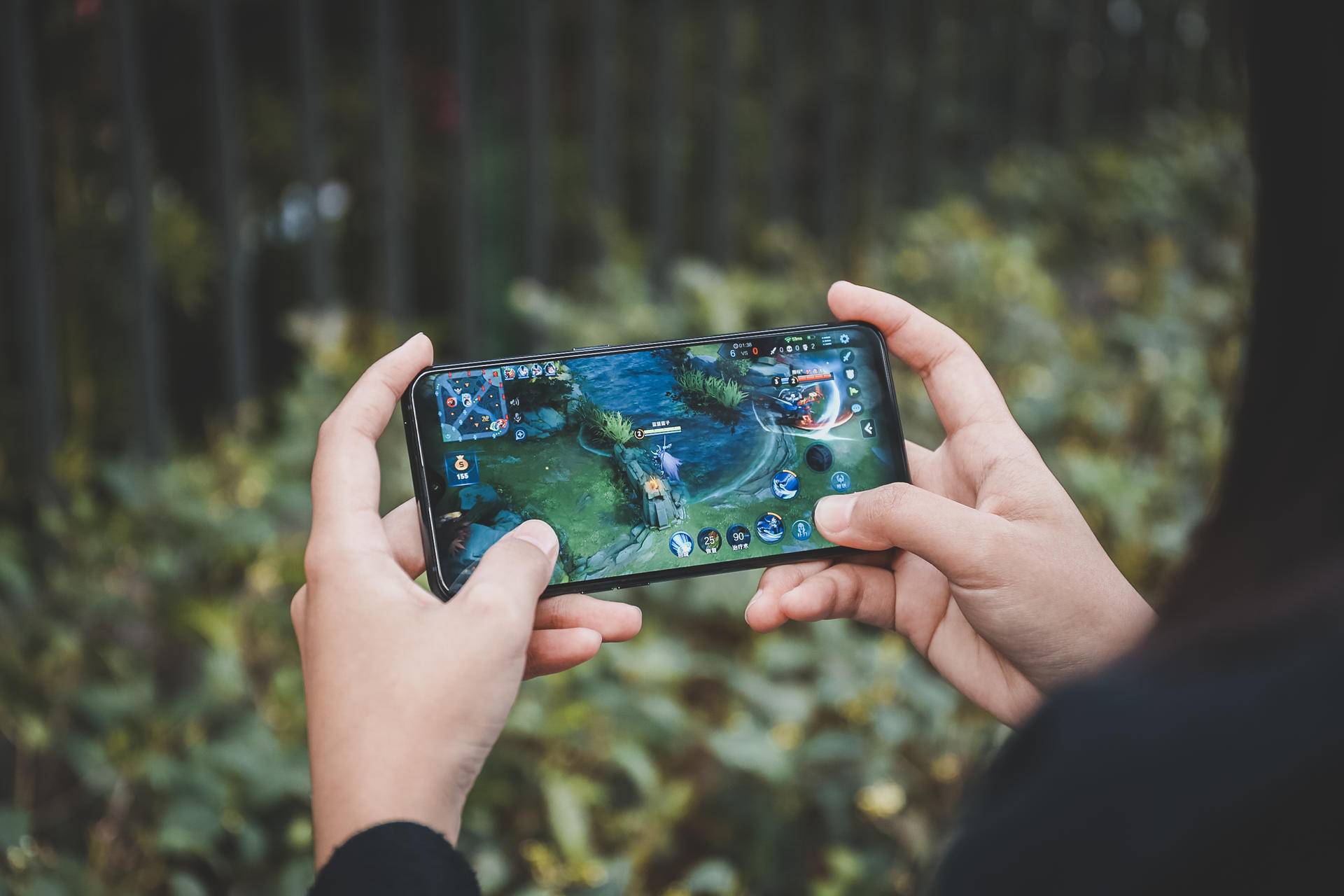 情人节还不知道送什么礼物吗 (情人节应该送什么礼物给自己呢)