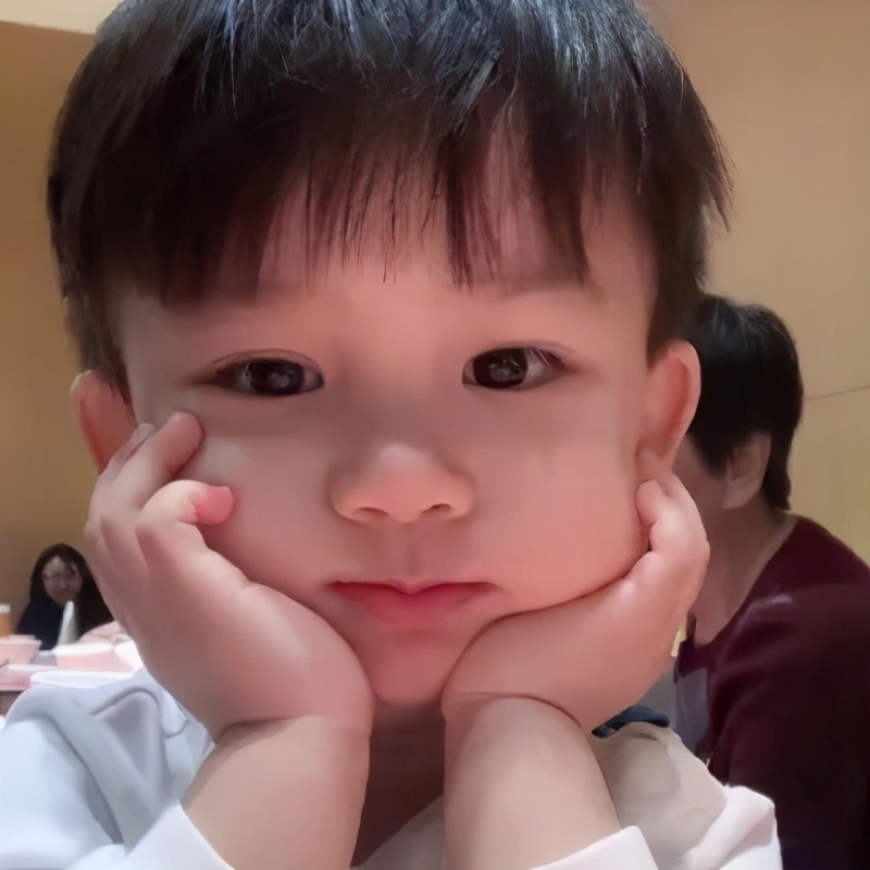 清晨出生的小孩怎么取名,早上出生的孩子取什么名字