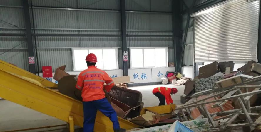 旧家具旧沙发怎么处理,废旧沙发大件垃圾人工处理