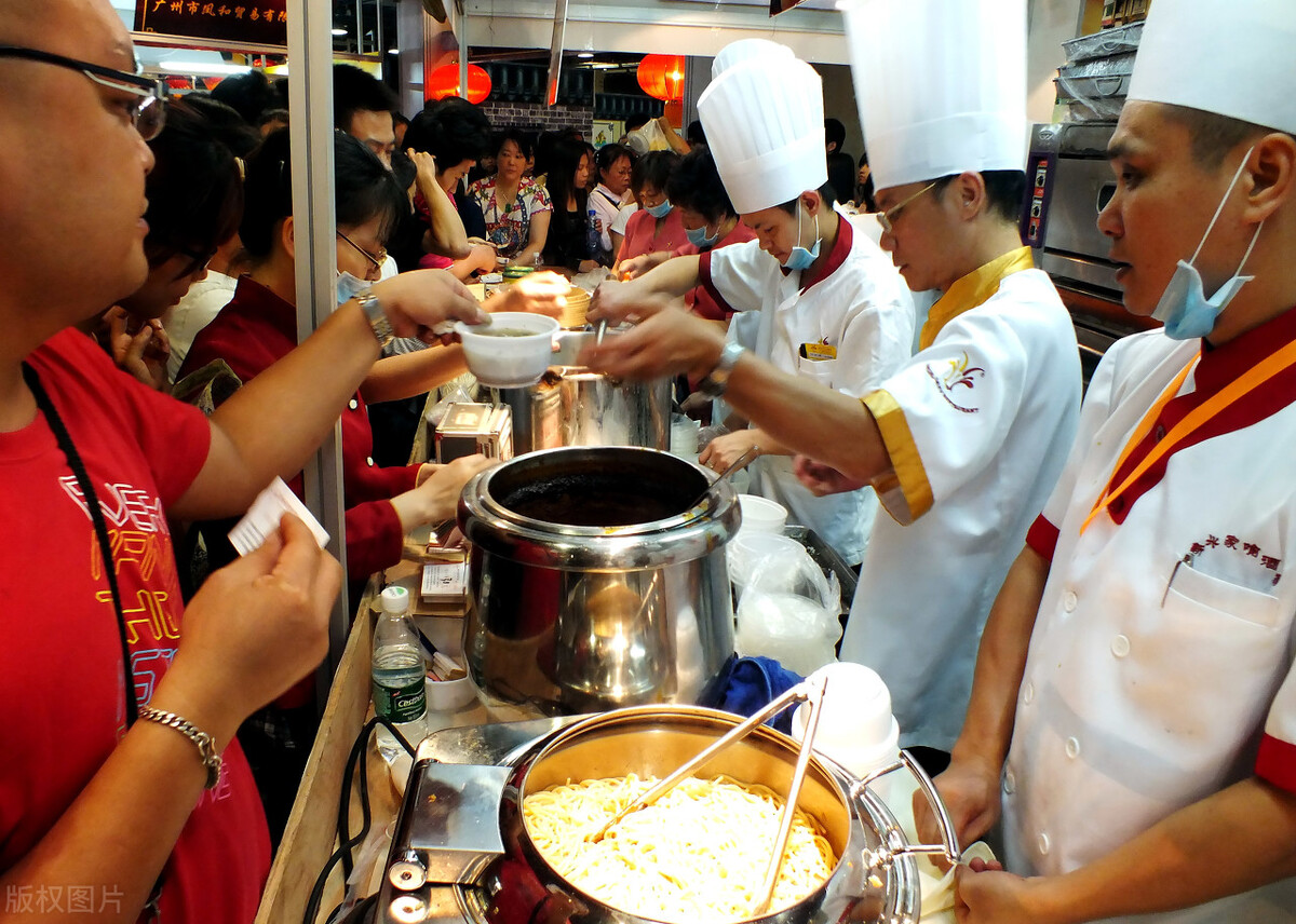 餐饮店铺生意不好怎么调整心态,餐饮店生意不好问题出现在哪儿