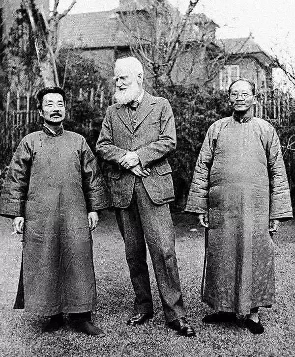 鲁迅先生的朝花夕拾我读过很多遍,好书推荐朝花夕拾鲁迅精选集