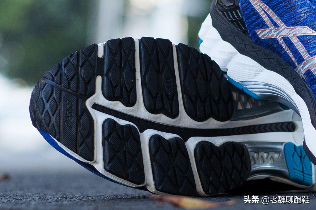 最普通的亚瑟士,最牛逼亚瑟士