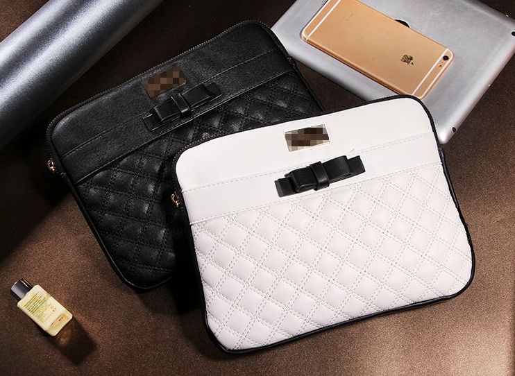 奔驰S换装特斯拉式中控大屏,车主说:更想要外国表!大屏太廉价