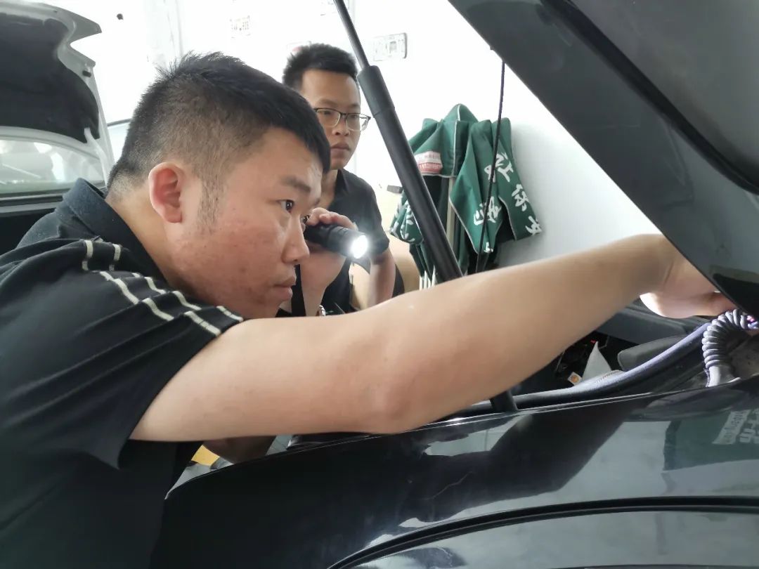 从此,江湖上又多了一帮二手车兄弟