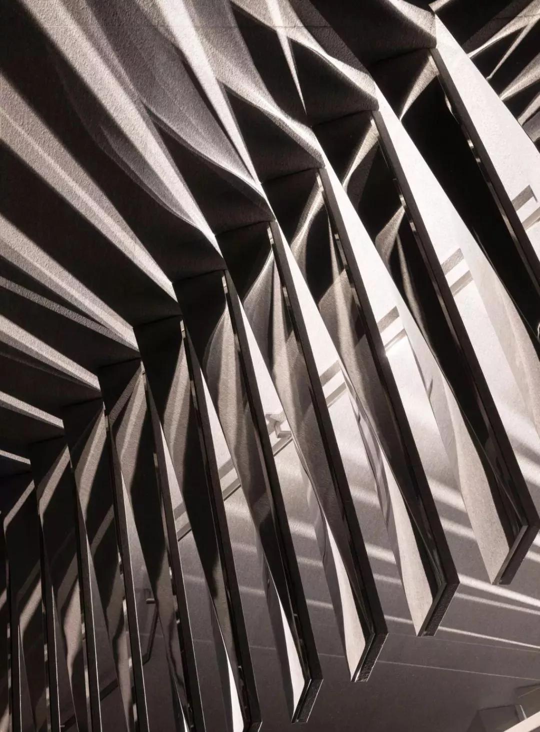 全球第一家苹果水上直营店在哪里,全球第一水上零售店