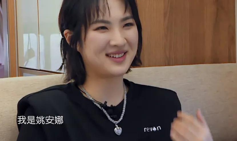 一季比一季难看？《中餐厅5》不靠谱，全员不会做饭，尴尬又无聊