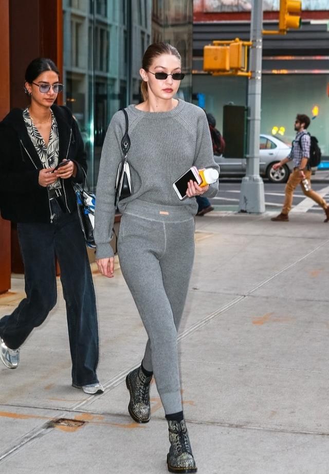 哪种版型的毛呢裤百搭,毛裤这样穿瞬间变时尚