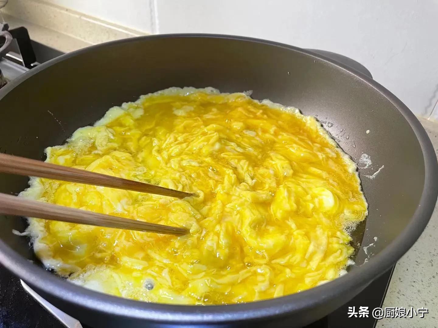 三鲜素馅儿饺子怎么调馅,三鲜馅儿饺子怎么调馅