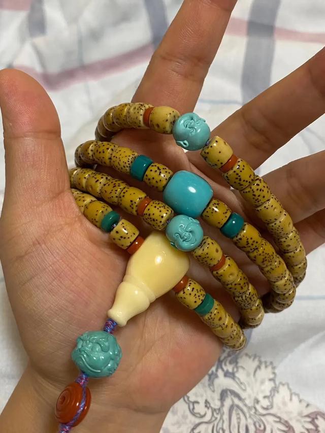 绿松石是中国四大名玉之一,真正的绿松石价格多少一克