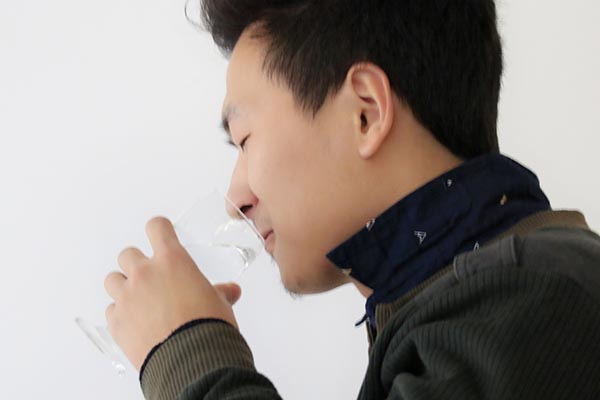 胆囊出问题的表现,胆囊出现问题身体会有什么表现