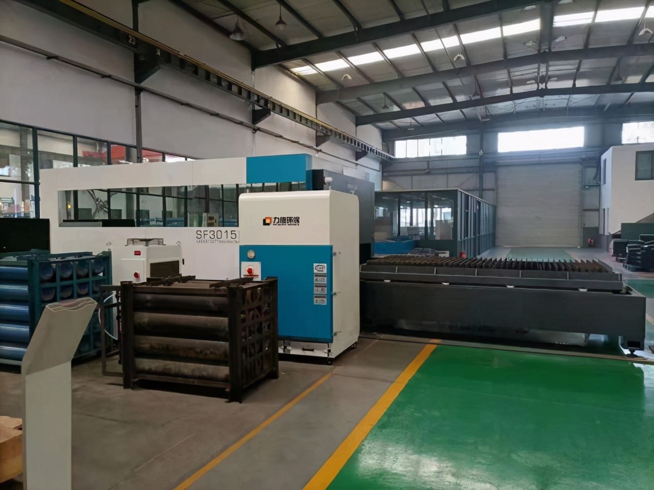 激光切割焊接烟尘处理设备,专业激光切割烟尘处理