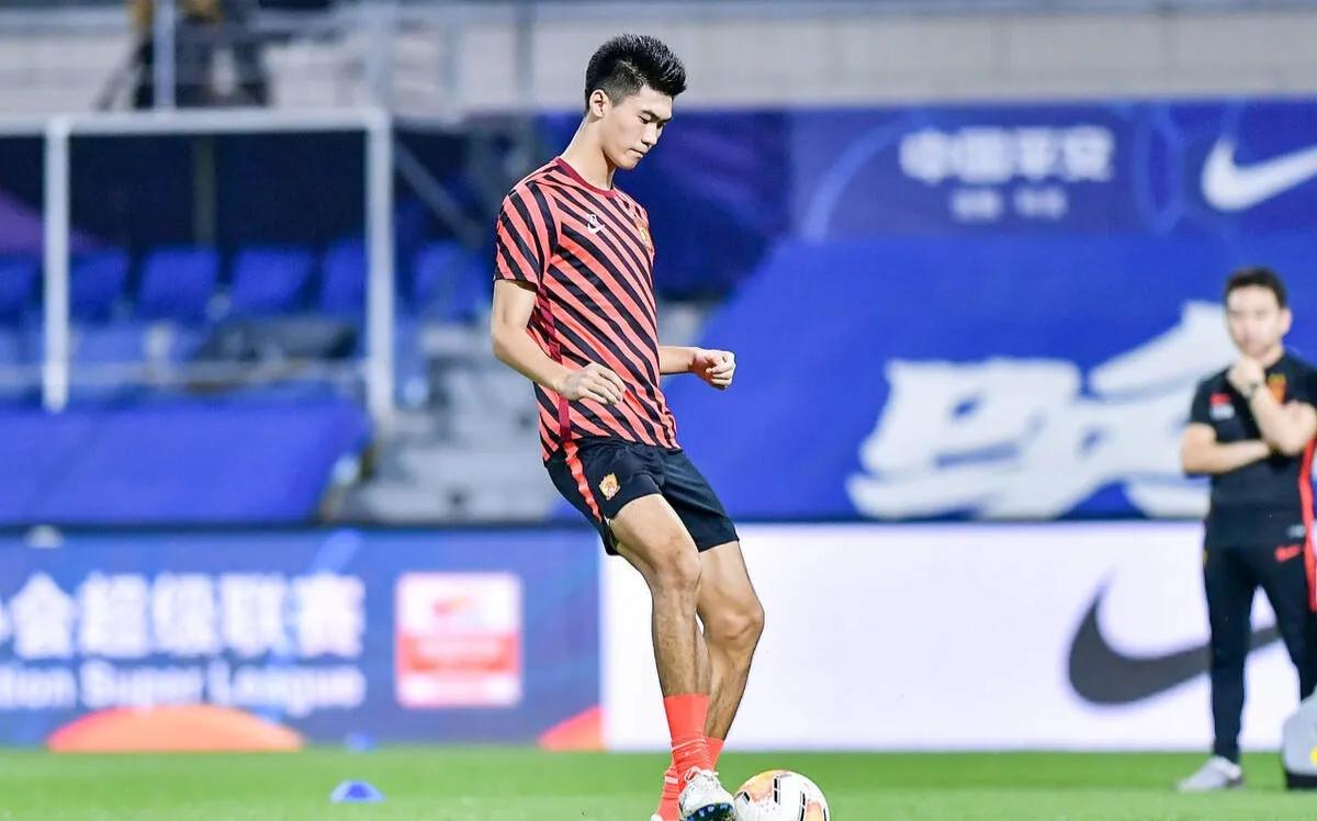 国足那方面弱怎么办,国足实力和业余球队比到底如何