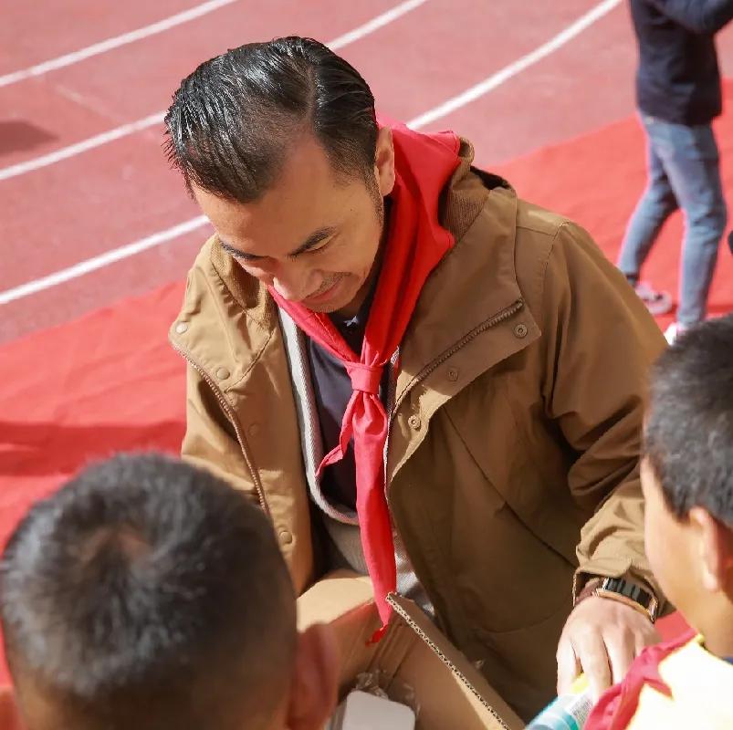 崇和育美，爱满康定|康定市巨海赖俊臻希望小学成功剪彩