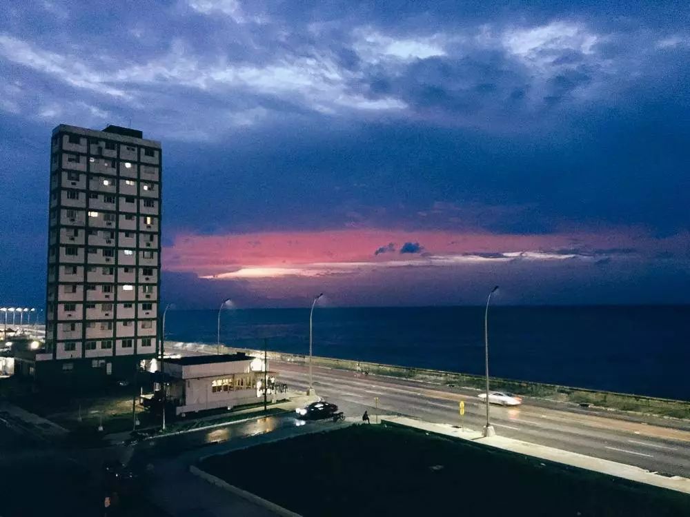 鍙ゅ反鐜板満婕斿嚭,鍙ゅ反婕斿嚭