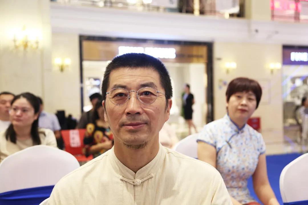 让艺术走进生活让陶艺丰富生活,让艺术品走进生活