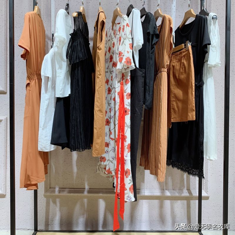 品牌折扣店进货渠道女装一手货源,成都附近品牌折扣店进货渠道