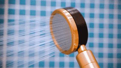 太空铝一键止水增压花洒,自动除垢花洒恒温增压花洒推荐