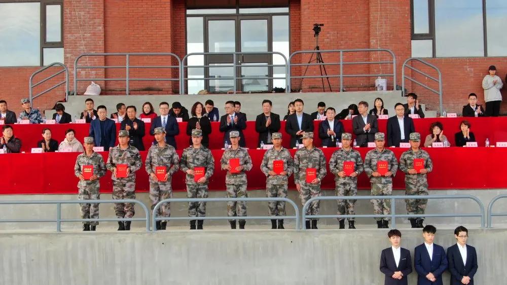 长春建筑学院开学季,长春建筑学院2023军训晚会