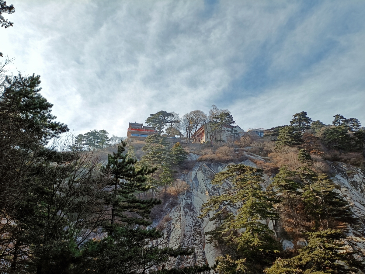 华山二日游登山攻略路线图,陕西自由行夜爬华山