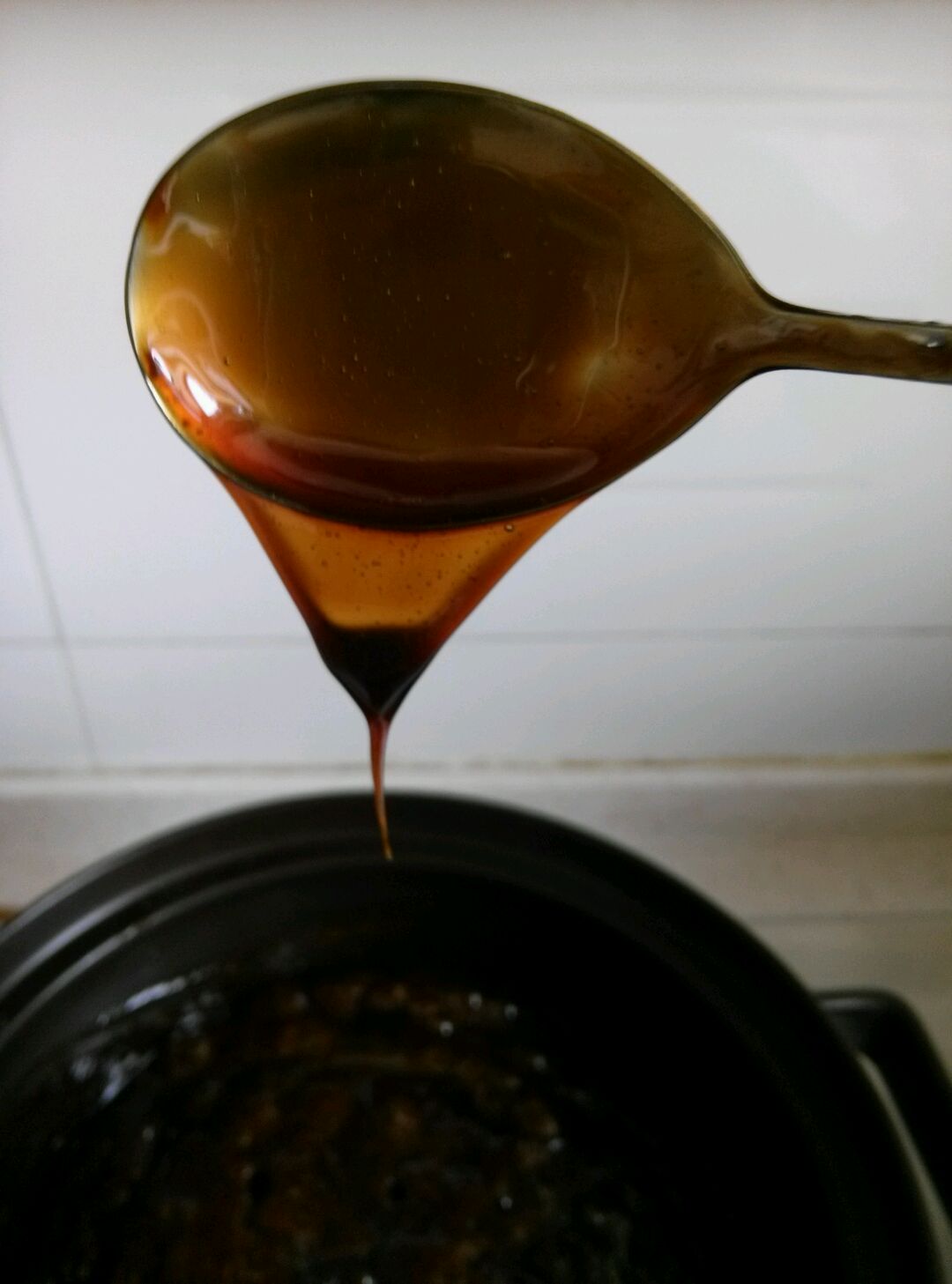 阿胶真假的辨别方法,阿胶纸质真假