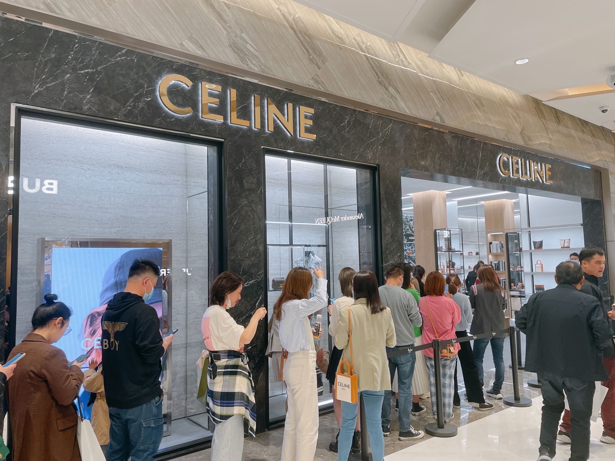 宁波阪急真实视频,宁波阪急最新视频