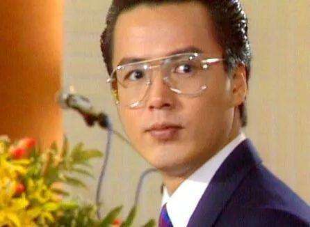 微商帝国一年纳税21亿，利润超百亿，喜提邮轮？