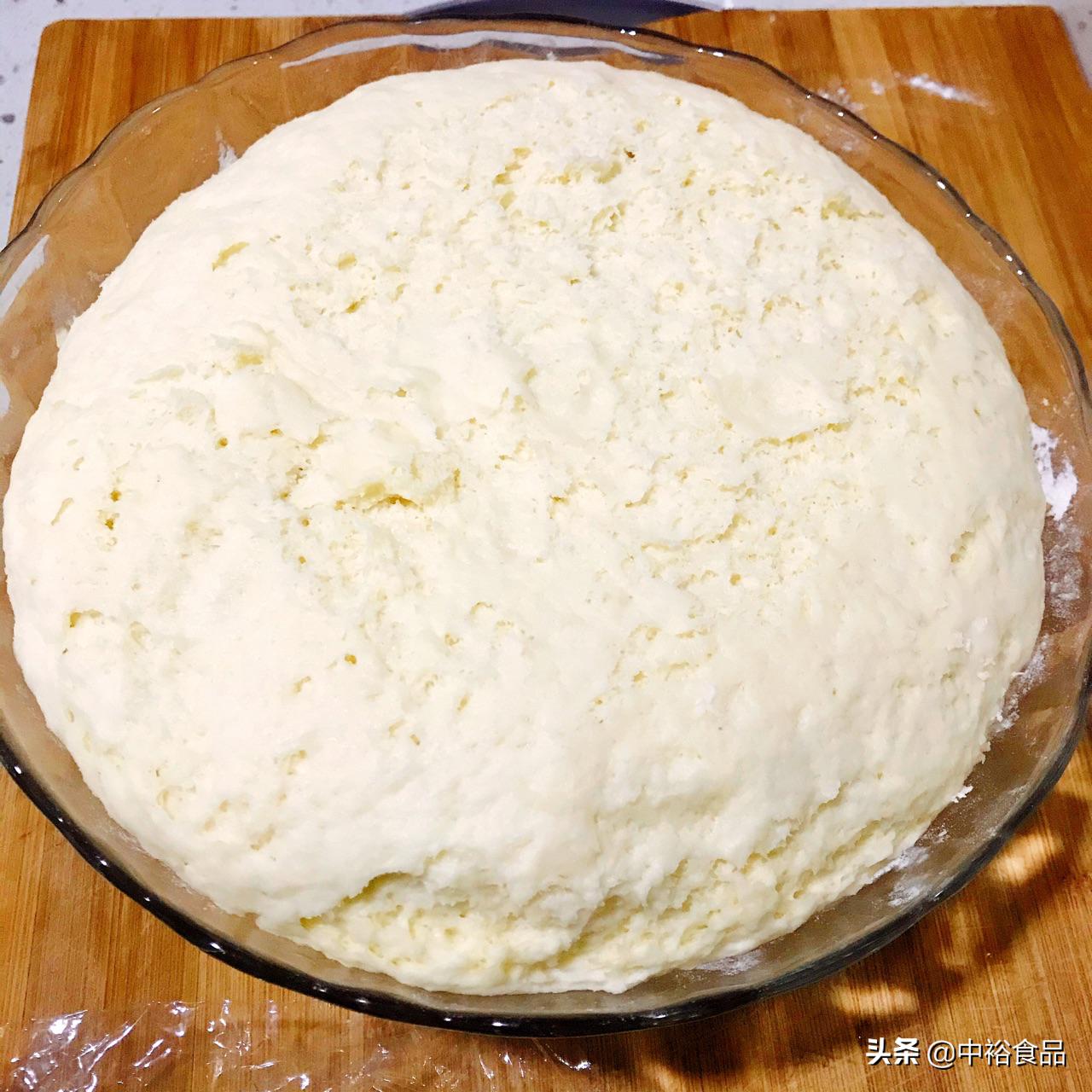 不加一滴水奶香味十足的山药小饼,山药奶香小软饼