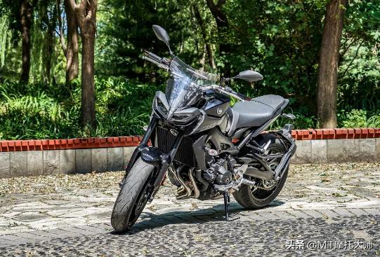 雅马哈mt09六缸百公里加速,一挡破百雅马哈mt09加速性能测试
