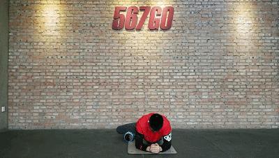 健身房改善假胯宽最有效,健身直播胯宽咋练