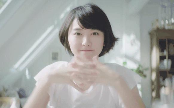 冬天脸干，连皱纹都出来了？日本女博士教你一招，抹几下白白嫩嫩