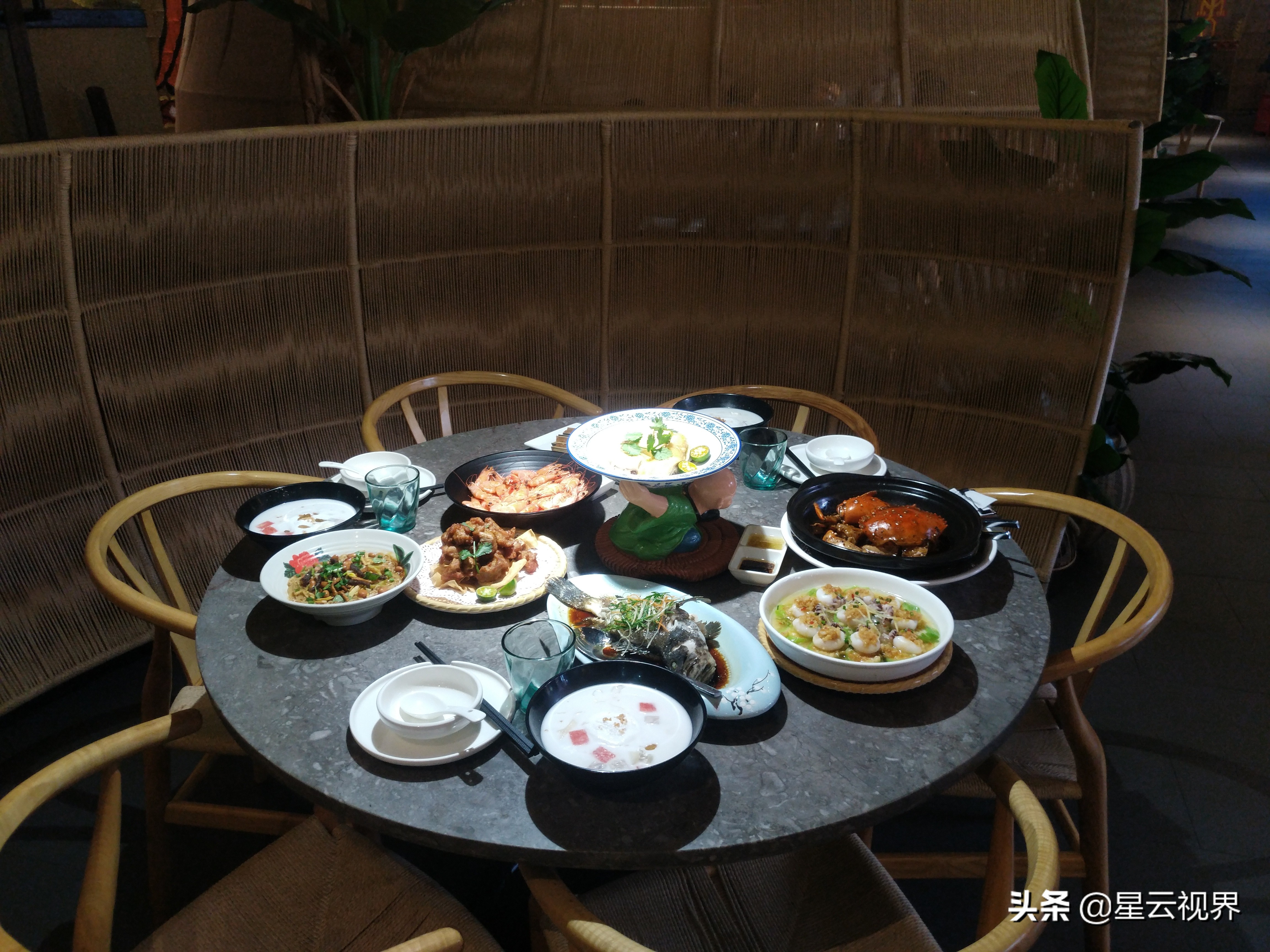 环球美食城海棠湾,三亚海棠湾的美食城