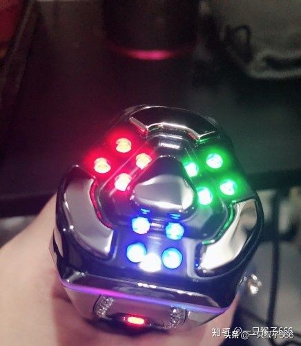 宙斯雅萌美容仪哪个好,美容仪宙斯和雅萌的对比测评