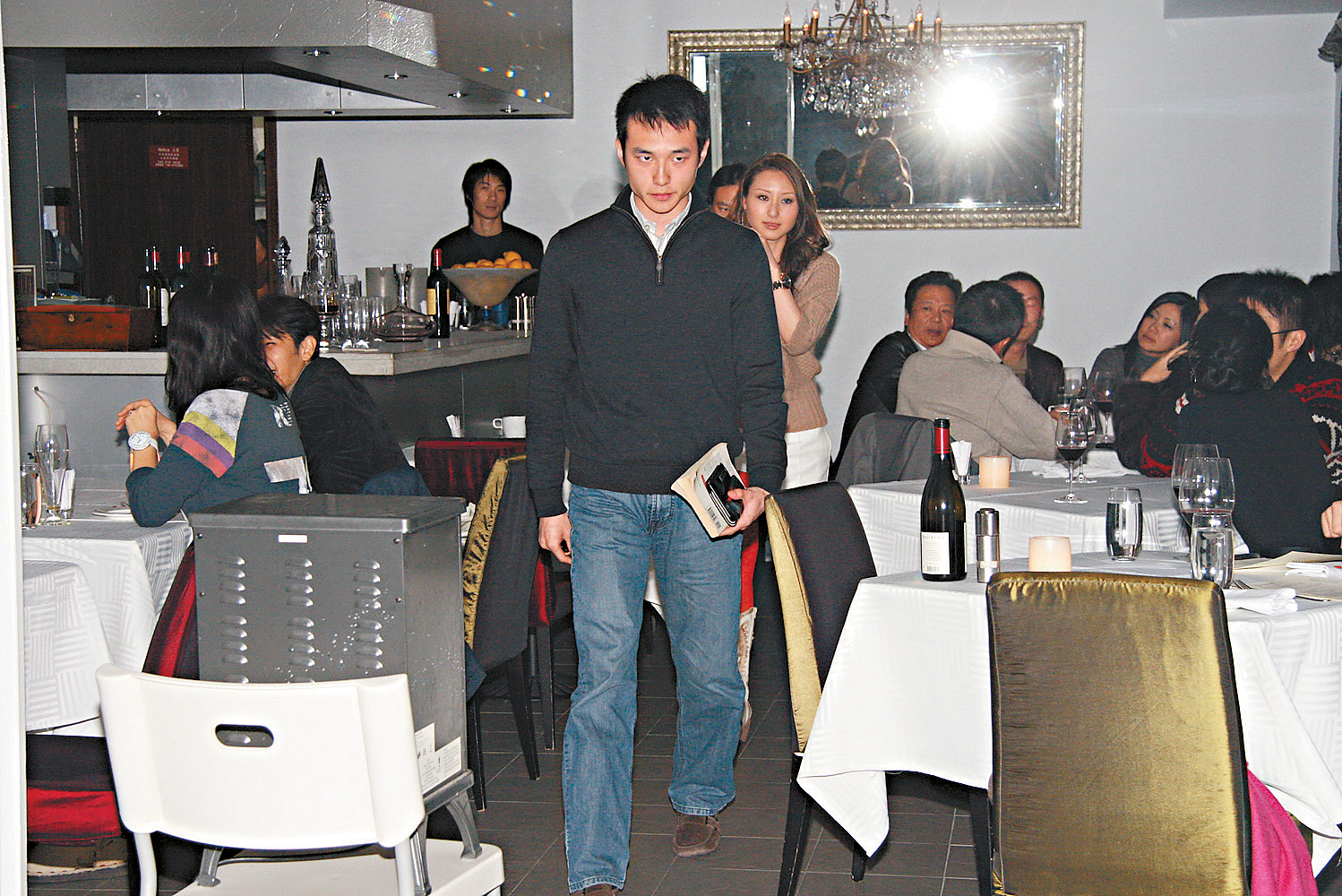 霍启文谈香港房价,霍启刚霍启文的关系好吗