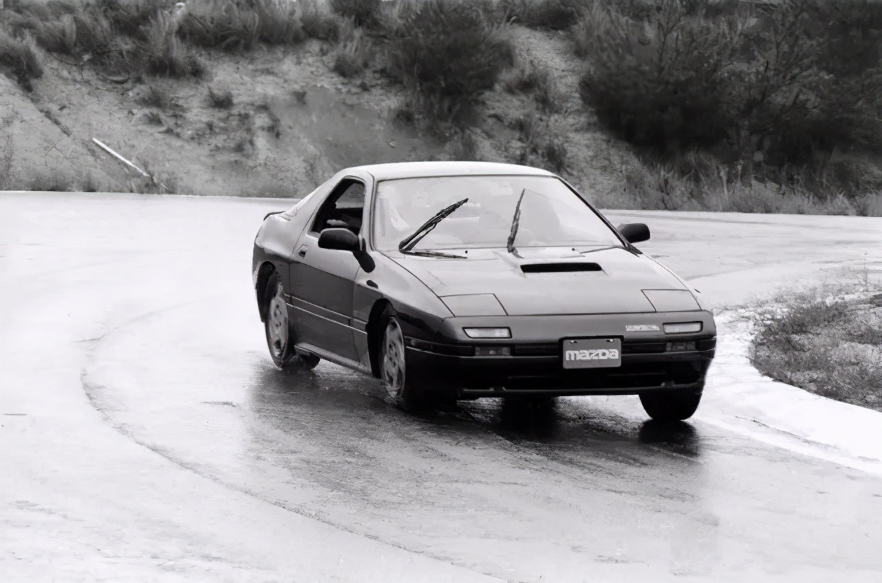 买下马自达rx-7转子引擎,马自达rx-7是转子发动机嘛