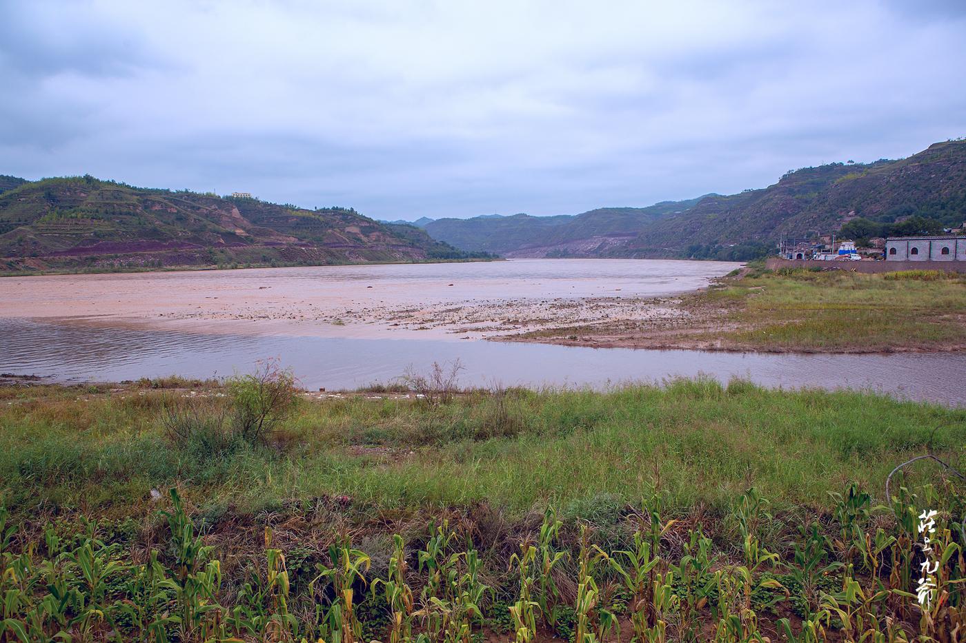 黄河上寂寥的碛口号大船留住了曾经的盛世繁华