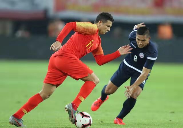 国足浑身纹身,国足遮挡纹身