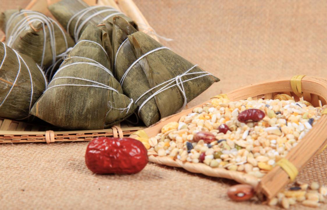 端午节诗词配图文案怎么写,端午节三行诗大全经典