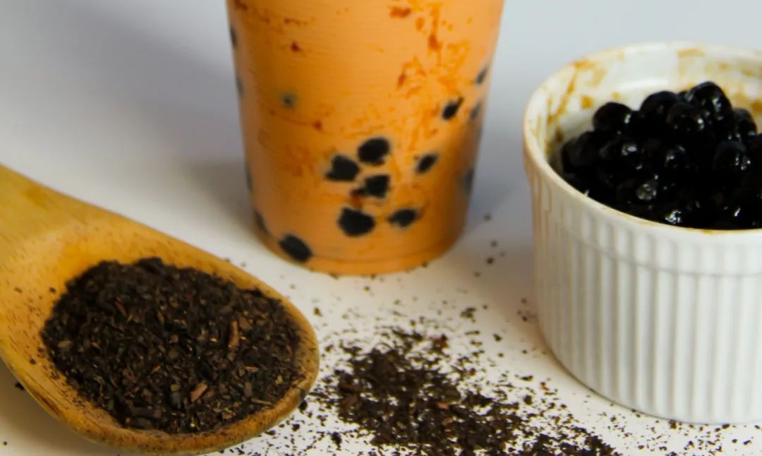 裸辞开奶茶店值不值,90后辞职开奶茶店