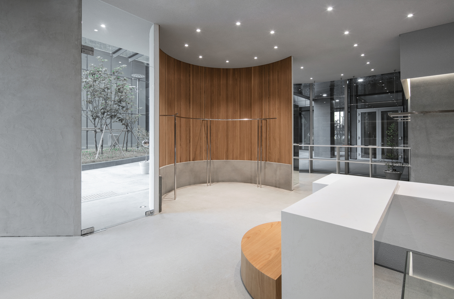 韩国首尔服装店设计,韩国设计师服装集中地