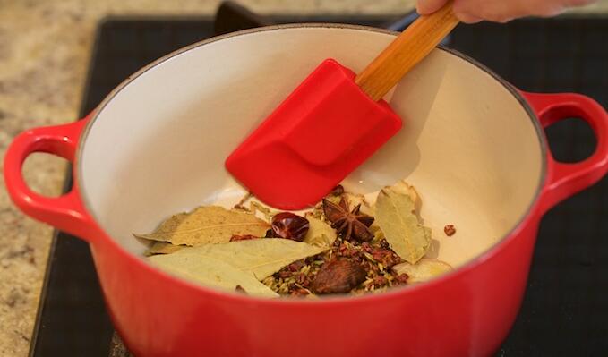 正宗襄阳牛肉面是什么样的面,一碗真正的牛肉面视频