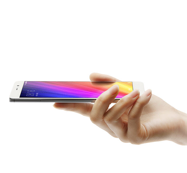 vivoy93和vivoy5s做对比,小米5s与vivoy67哪个好