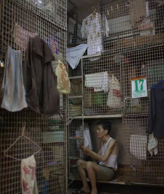 蔡少芬在香港的房子有多大,蔡少芬香港80平米的家